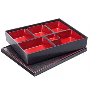 Bentoboks m/6 rom 310x250mm Laget i plastmateriale 